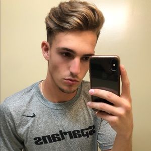 Meet your Posher, Javi